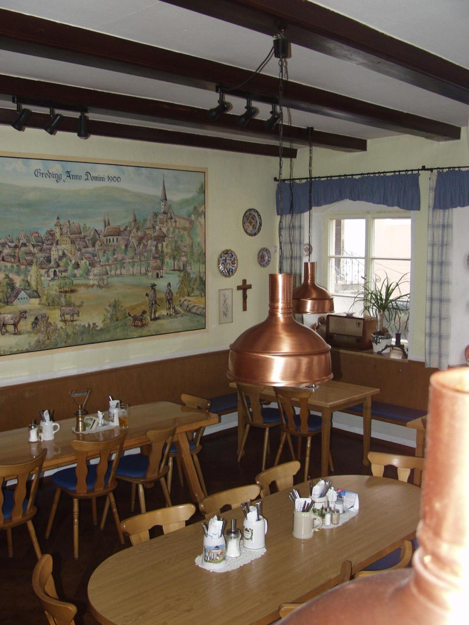 Gasthof Zum Bayerischen Greding Buitenkant foto